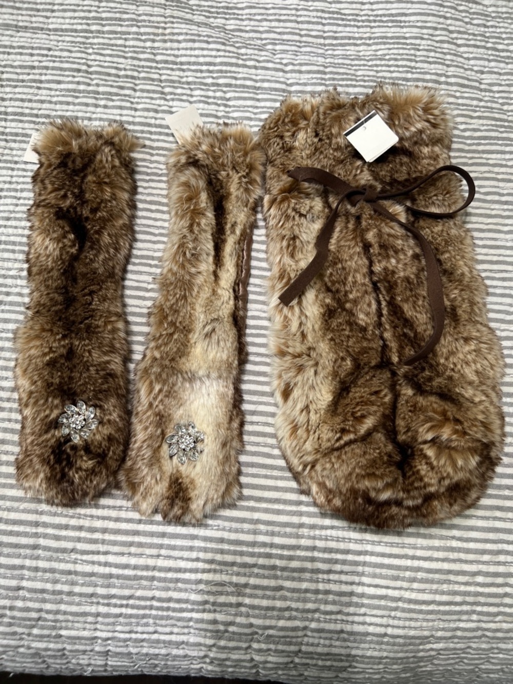 Pottery Barn Brown Faux Fur Wine Bottle Cover NWT